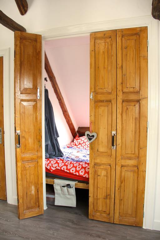 Boerderij De Zalm Bed and Breakfast Schalkwijk Δωμάτιο φωτογραφία